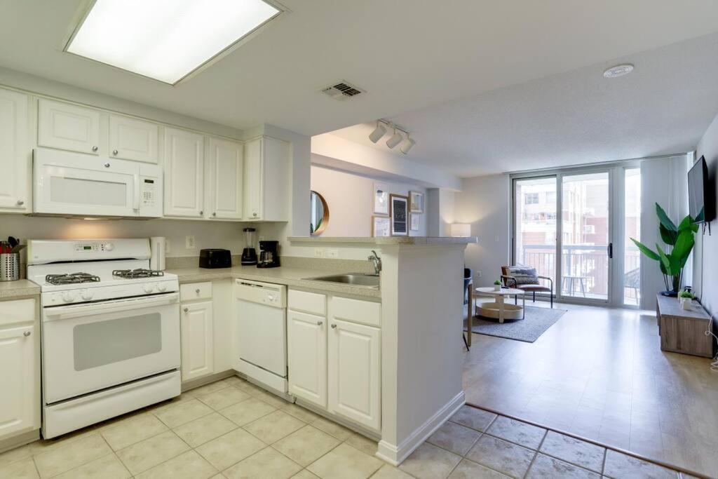 Fantastic 1 Bedroom Condo At Ballston With Gym 阿林顿 外观 照片