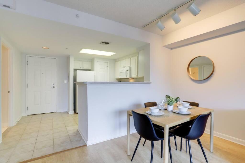 Fantastic 1 Bedroom Condo At Ballston With Gym 阿林顿 外观 照片